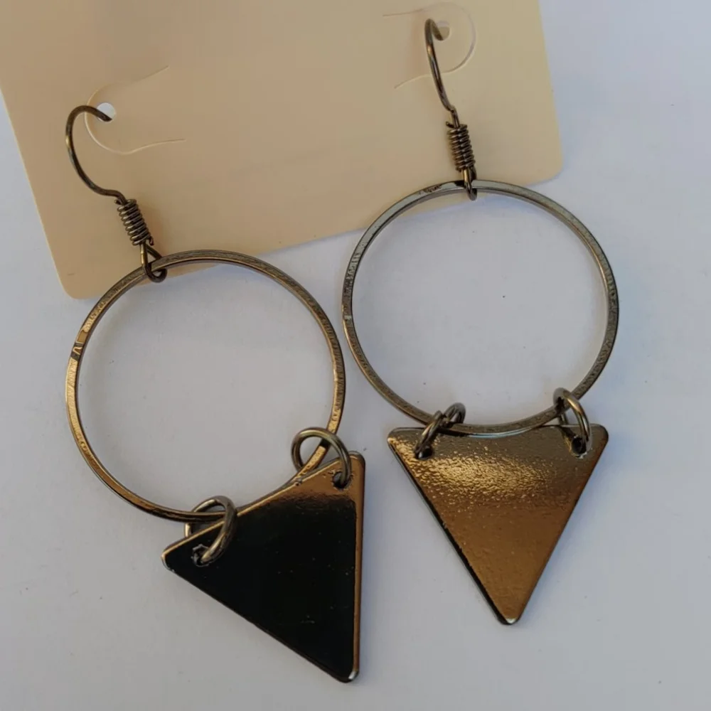 2/$10 or 4/$15 Gray Drop Earrings Artsy Unique